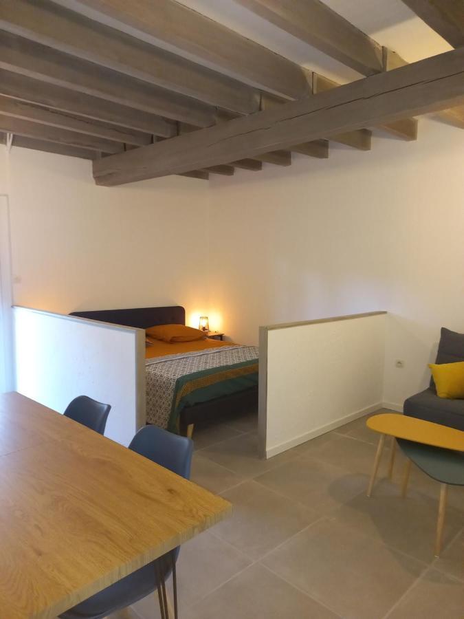 Les Eygletieres Bed and Breakfast Bourriot-Bergonce Exteriör bild